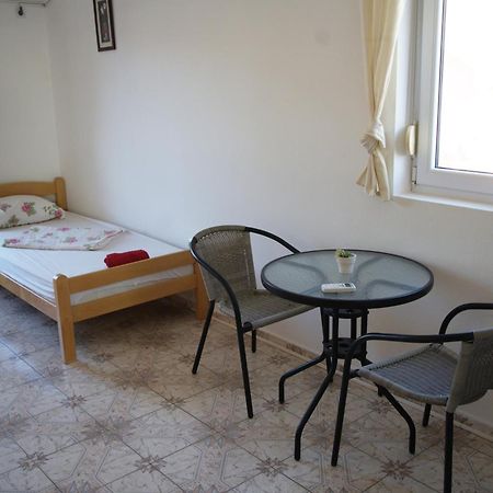 Apartments Safija Dobra Voda Exterior foto